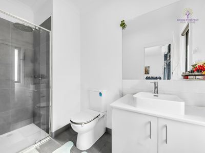 17 Wool Street, Tarneit