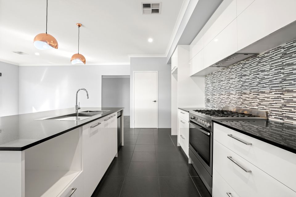 9 MARRARA STREET, Baldivis