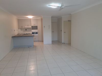 10 / 28 Sykes Court, Southport