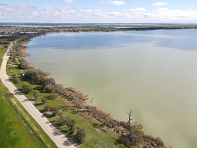250 Lake Charm East Road, Lake Charm