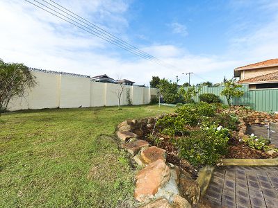 14 Allerton Way, Booragoon