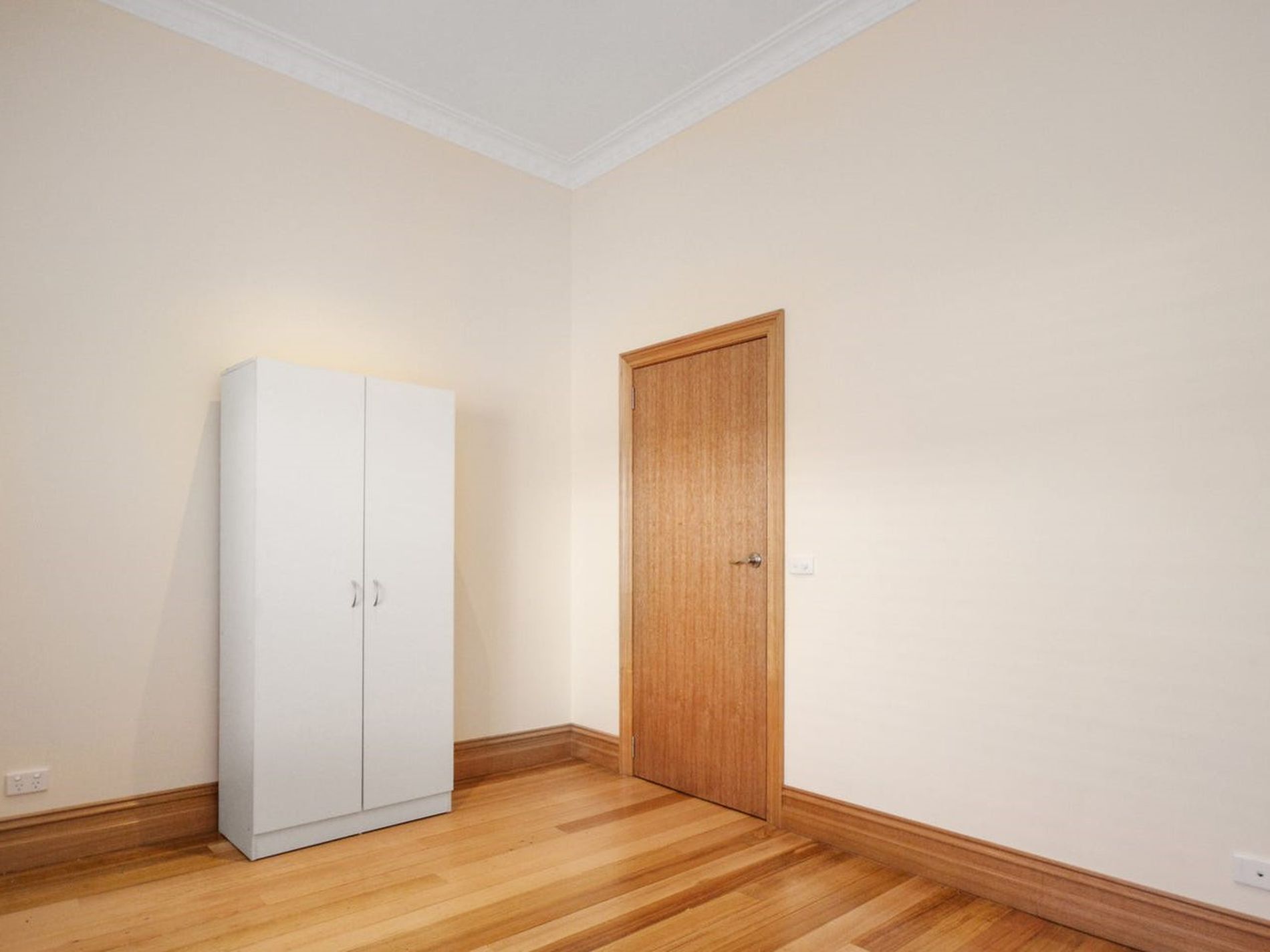 5 Montague Street, Preston