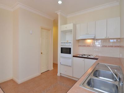 25 McKenzie Street, Hannans