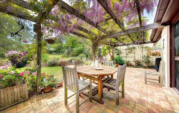6 Wolsten Avenue, Turramurra