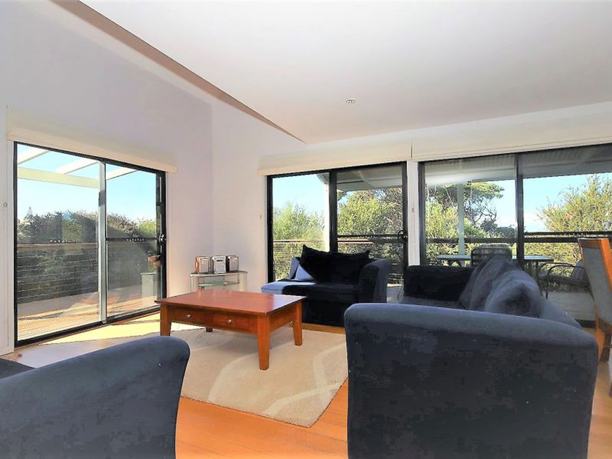 Unit 2 / 13 Possum Place, Dalmeny