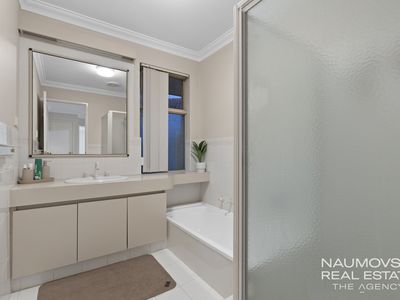 1 McPherson Avenue, Noranda