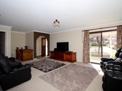 10 Wayside Court, Kelso