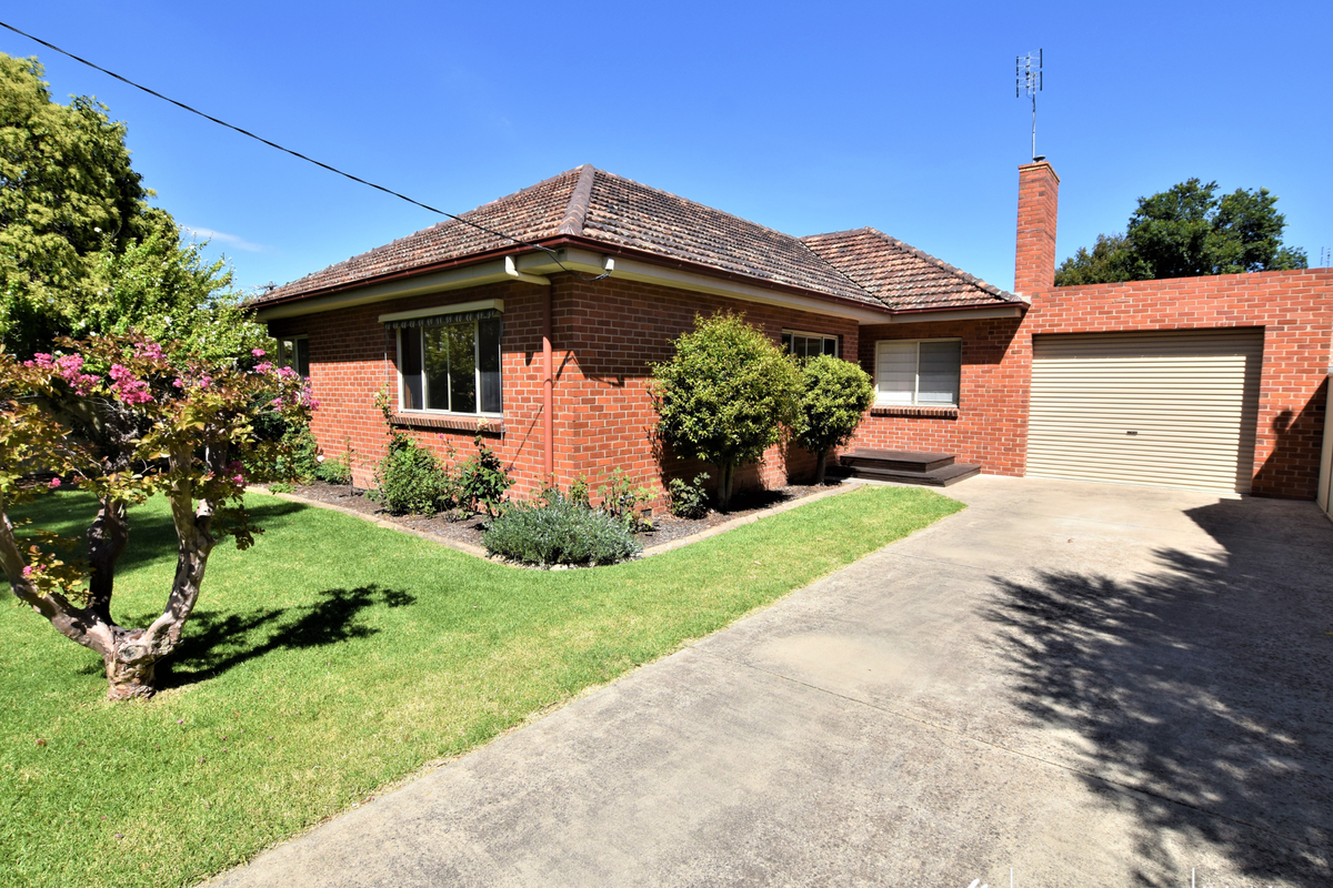 10 Lake Road, Kyabram