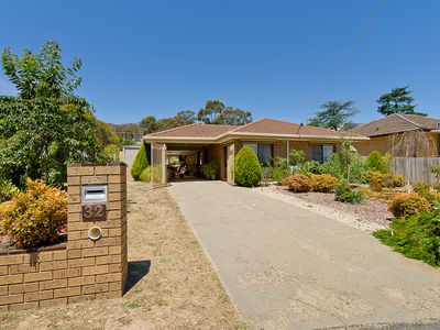 32 Blakeley Road, Castlemaine