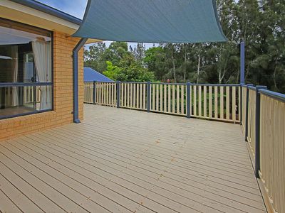 6 Bonnie Troon Close, Dolphin Point