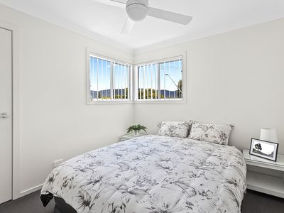 1 / 18 Station Street, Dapto