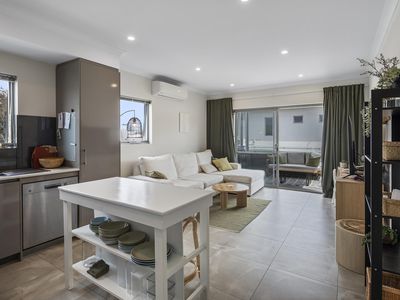 7 / 8 Wynyard Street, Yokine