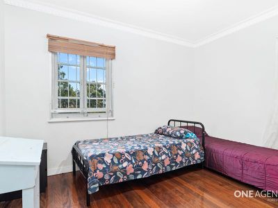 27 Yulan St, Inala