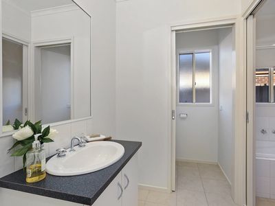 2 / 8 Dennys Court, Grovedale
