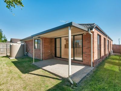 44 Pencarrow Crescent, Raceview