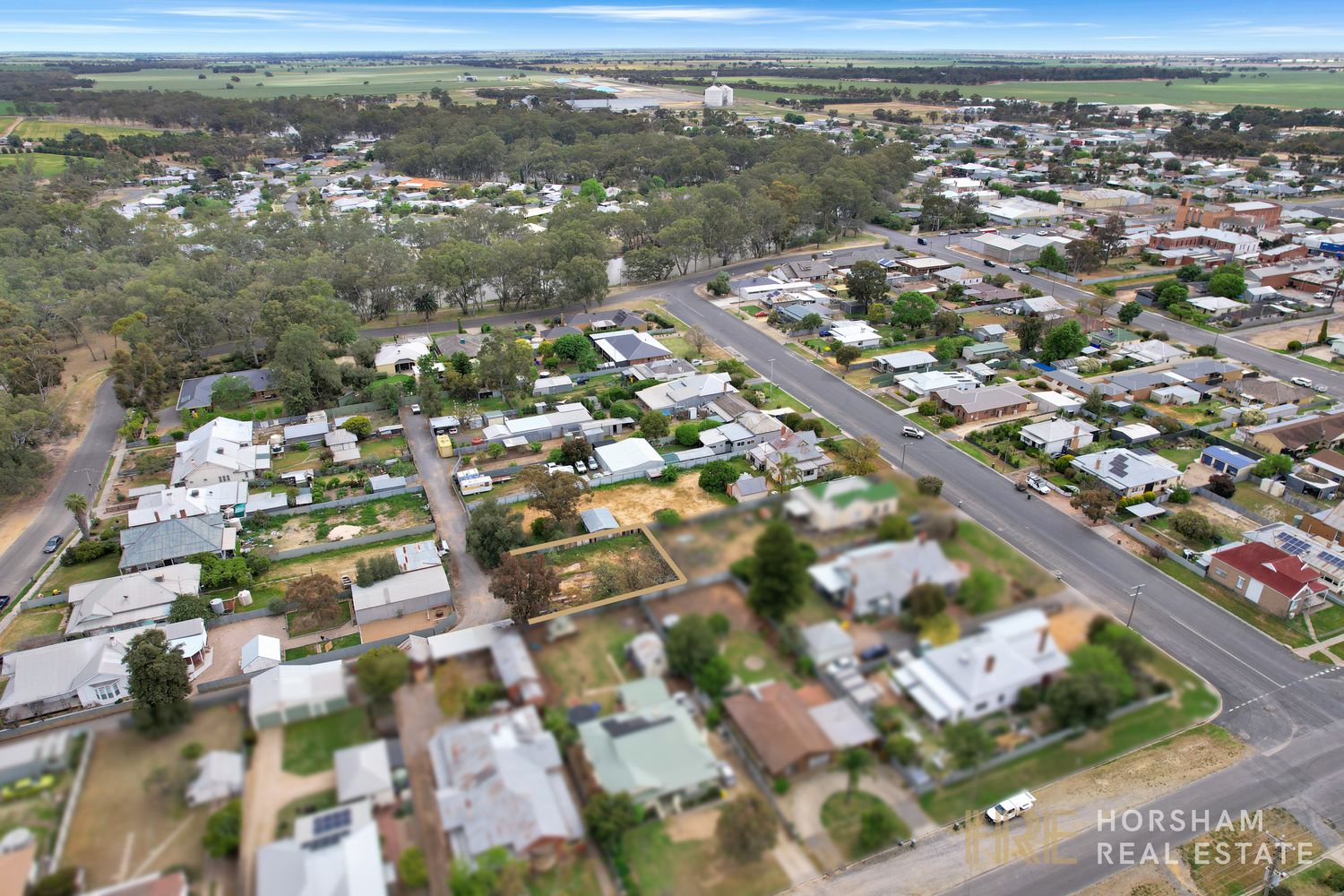8B Woolcock Street, Warracknabeal