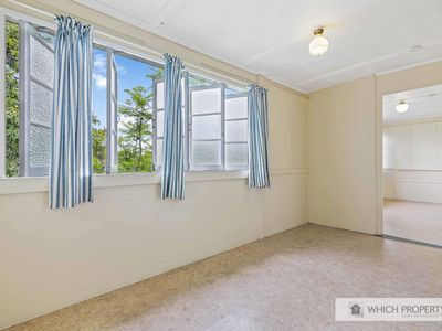 86 Manchester Terrace, Indooroopilly