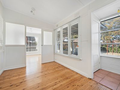 12 Bruce Street, Queanbeyan