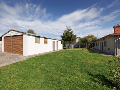 145 LAWRENCE STREET, Wodonga