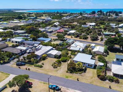 9 Ethel Street, Beachport