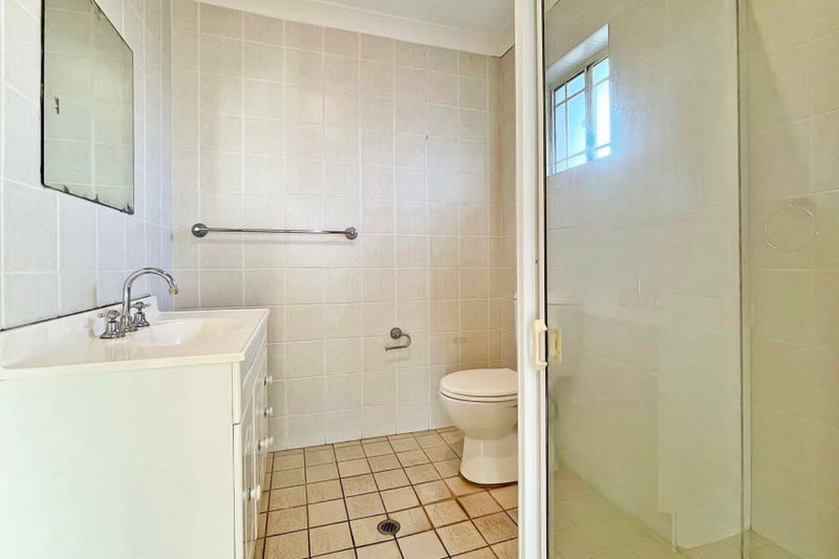 18 Carilla Street, Burwood