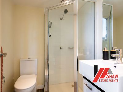 401 / 8 Exploration Lane, Melbourne