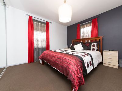 2 Lunar Avenue, Dubbo