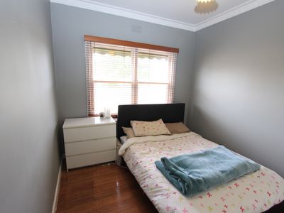 17 McMahon Street, Heathcote