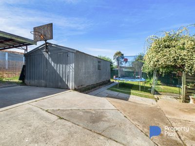 50 Specimen Hill Road, Golden Square