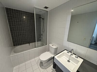 B404 / 35 Arncliffe Street, Wolli Creek