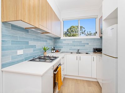 2 / 72 Kingston Street, Oak Flats