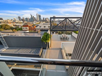 122 / 99 Palmerston Street, Perth
