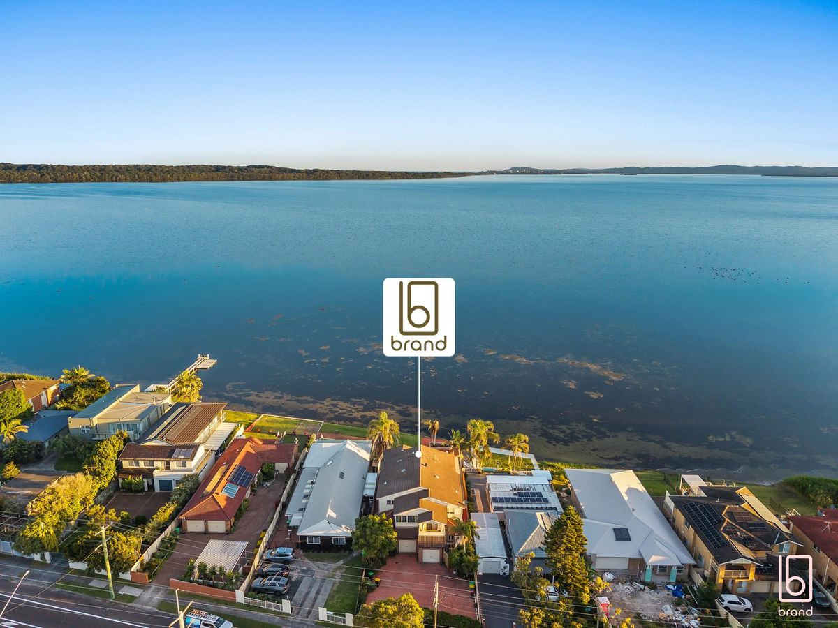 1 / 113 Main Road, Toukley