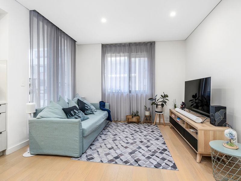 236 / 2 Gerbera Pl, Kellyville