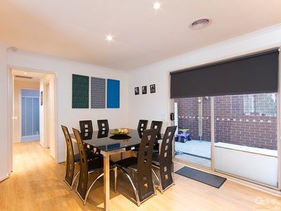 27 Rachel Drive, Cranbourne North