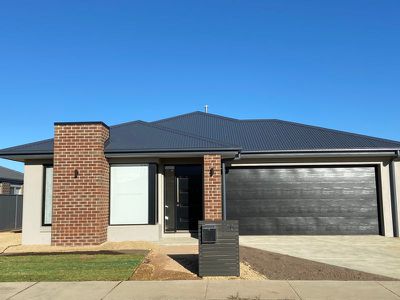 26 Lugano Avenue, Alfredton