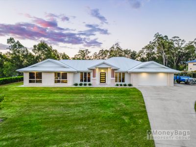 131-133 Townsvale Drive, Woodhill