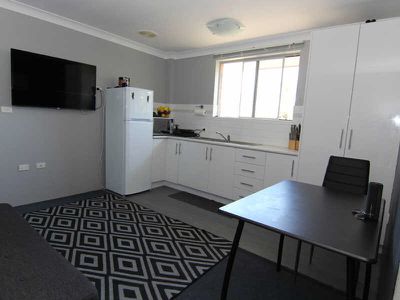5   25 West Street, Forster
