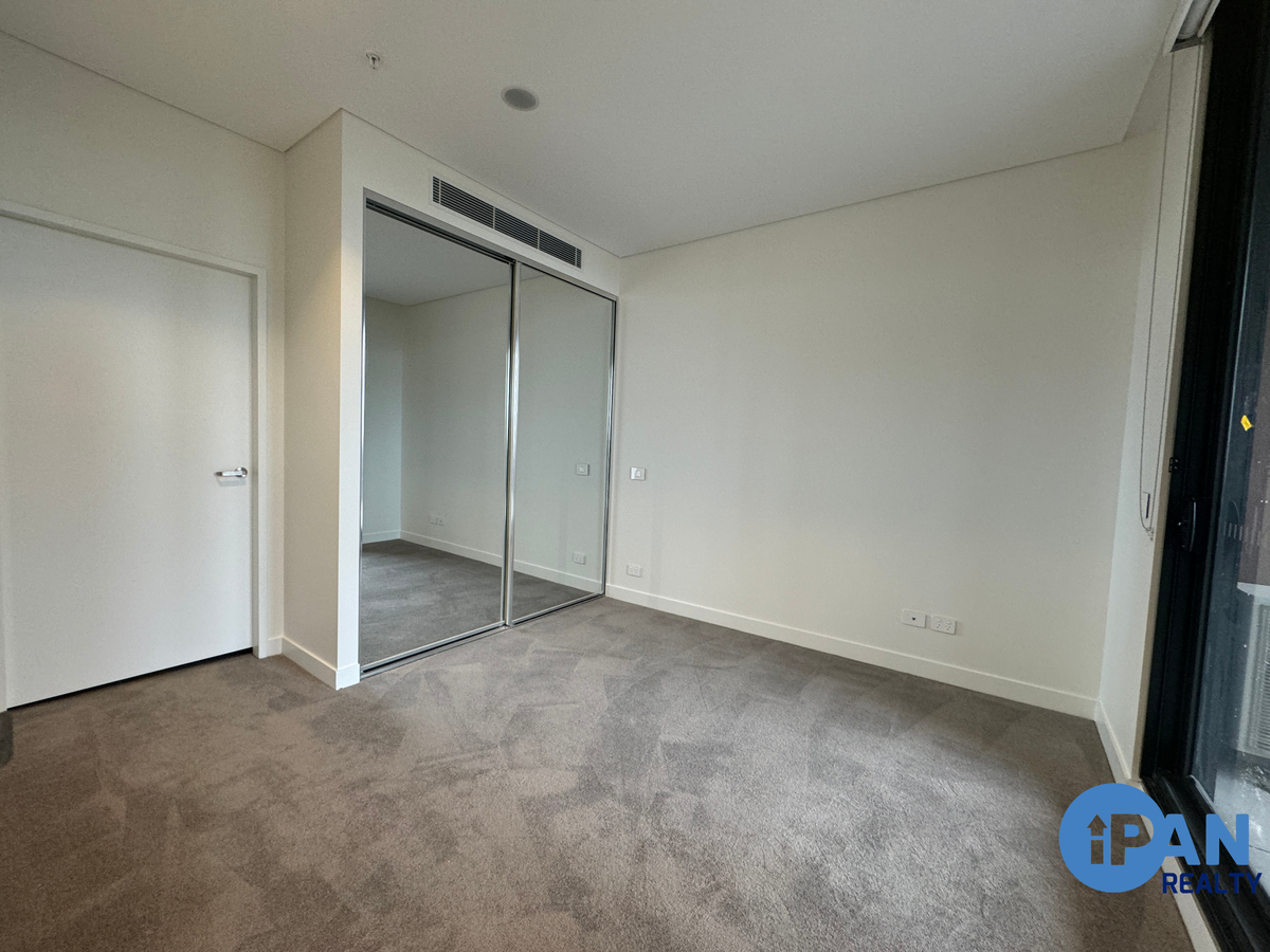 721 / 23 Spurway Drive, Norwest