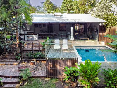 20 Pine Street, Pomona