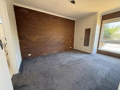 7 / 11 Gordon Street, Footscray