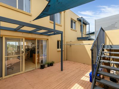 5 / 10 Marine Drive, Narooma
