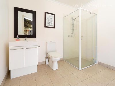 10 BEARDMORE STREET, Wodonga