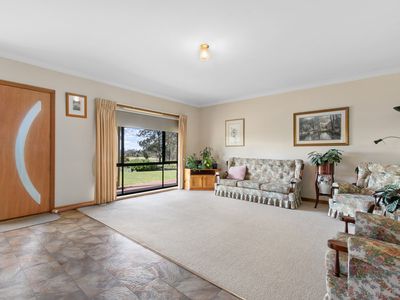 5581 South Gippsland Highway, Longford