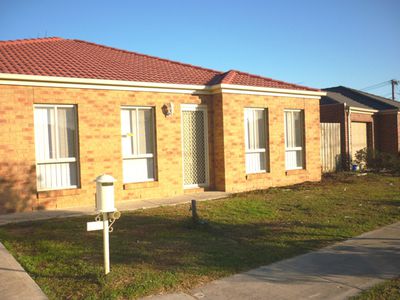 9 Swallow Street, Werribee