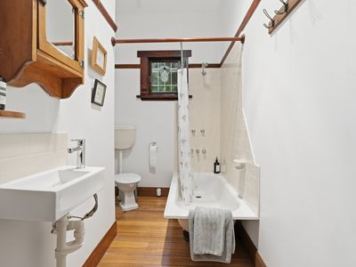 9 Rocklynn Place, West Launceston