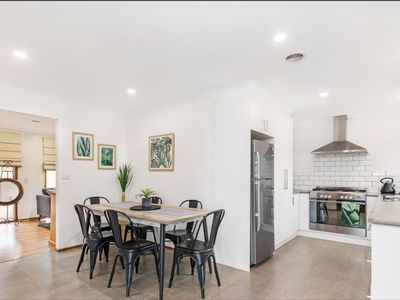 6 Owen Court, Werribee