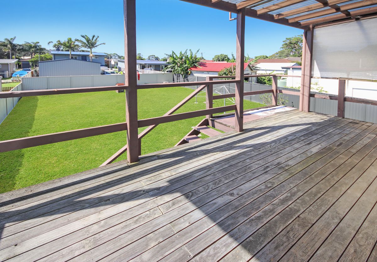 32 McMillan Road, Narooma