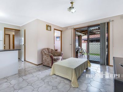 6 Usher Court, Dandenong