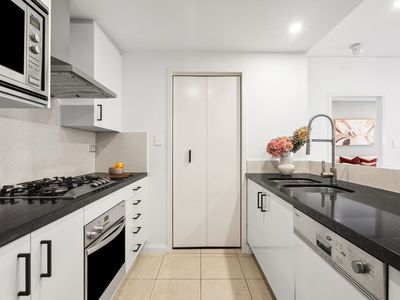 4301 / 93 Liverpool Street, Sydney